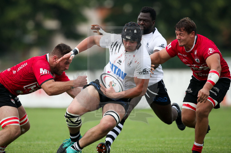 Rugby, Finale Serie A, Piacenza, Stadio Beltrametti, 9/06/2019, SITAV Lyons Piacenza v HSB Rugby Colorno. Miralem Lekic attaccato da Diego Del Nevo. Foto Roberto Bregani/Fotosportit.
