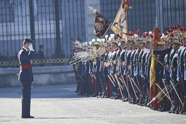 Spanish Royals Celebrate New Year s Military Parade 2017