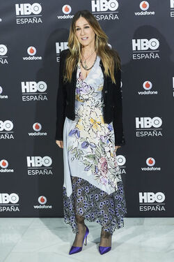 Sarah Jessica Parker fashions a Chanel jacket and Tracey Reese dress at the HBO Espana launch Madrid