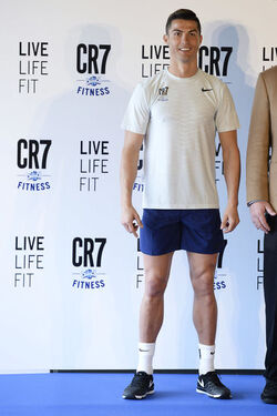 Cristiano Ronaldo presents CR7 Crunch Fitness in Madrid Cristiano Ronaldo presents CR7 Crunch Fitness in Madrid