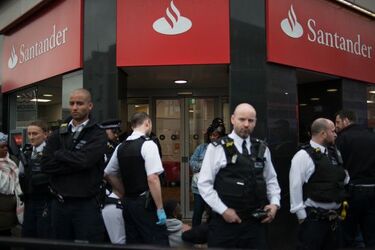 Attempted Robbery on Kilburn High Road London