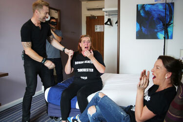 Ronan Keating makes fans dreams come true by surprising them at Holiday Inn Express