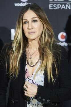 Sarah Jessica Parker fashions a Chanel jacket and Tracey Reese dress at the HBO Espana launch Madrid