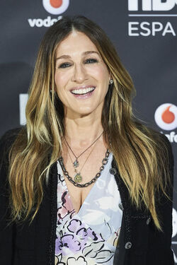 Sarah Jessica Parker fashions a Chanel jacket and Tracey Reese dress at the HBO Espana launch Madrid