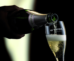 Paint the town English Sparkling as official colour is launched