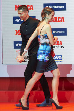 Cristiano Ronaldo jokes with a female TV presenter as he wins Alfredo di Stefano award for La Liga s best player