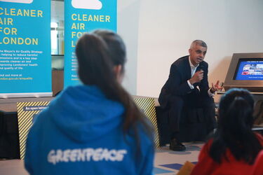 Sadiq Khan to tackle air pollution crisis in London