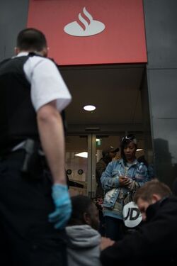 Attempted Robbery on Kilburn High Road London