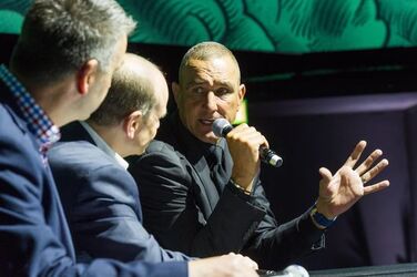 Hyundai launches immersive FanDome experience with Vinnie Jones for EURO 2016 Hyundai launches immersive FanDome experience with Vinnie Jones for EURO 2016
