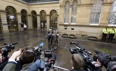Catalan Politician Clara Ponsati granted bail in Edinburgh
