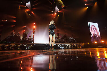 Singer Ellie Goulding performs on stage at the SEE Hydro