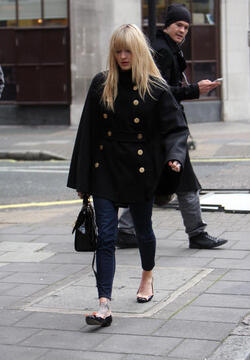 Fern Cotton in London UK Uploaded from PM