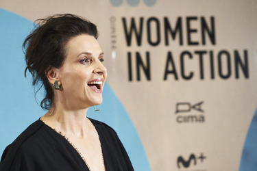  Women in Action award to Juliette Binoche