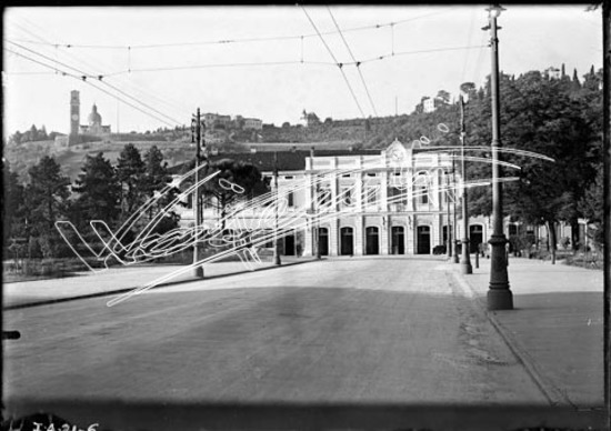 Stazione Ferroviaria. lastra di vetro - negativo bianco e nero fto mm 130x180