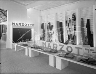 Fiera Campionaria di Vicenza 1947 Stand Lanificio Marzotto