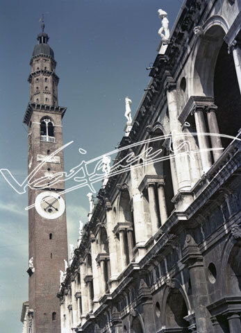 Basilica Palladiana. pellicola-negativo colore 9X12