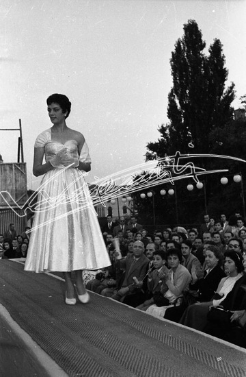 Fiera Campionaria di Vicenza 1955. Pellicola - negativo bianco e nero f.to mm 24X36