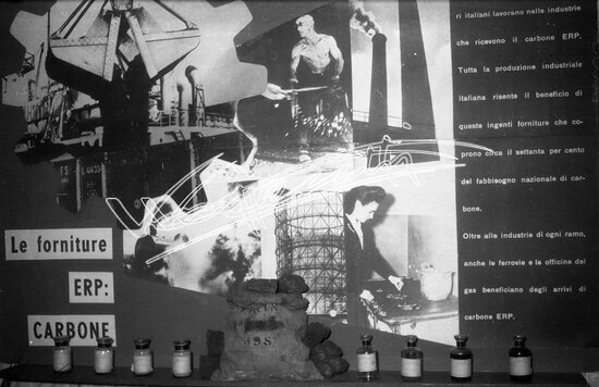 Mostra ERP in Basilica : Piano Marshall. pellicola - negativo bianco e nero fto mm 60X90