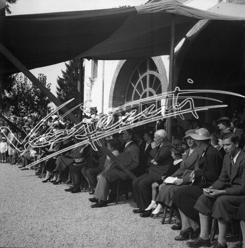 Casa del Sole. pellicola - negativo bianco e nero fto mm 60x60