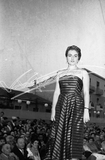 Fiera Campionaria di Vicenza 1955. Pellicola - negativo bianco e nero f.to mm 24X36