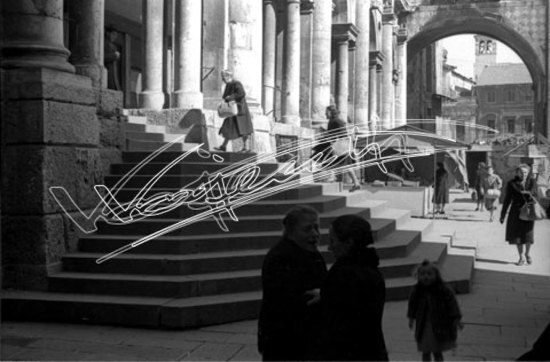 Piazza delle Erbe. pellicola - negativo bianco e nero fto mm 24X36