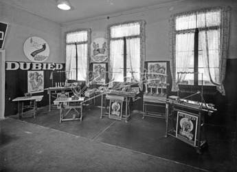 Fiera Campionaria di Vicenza 1952 Stand Edouard Dubied Co