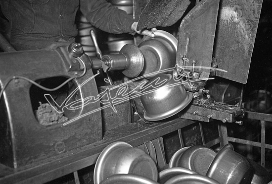 Smalteria Metallurgica Veneta. Pellicola - negativo bianco e nero - f.to mm 60x90