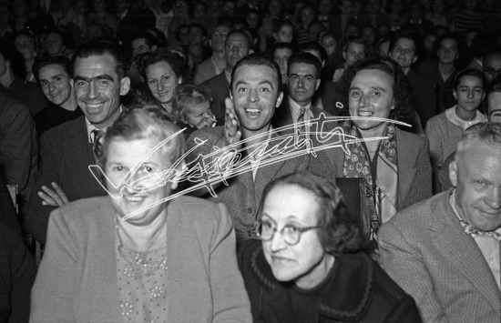 Fiera Campionaria di Vicenza 1949: Spettacolo Folcloristico. Pellicola - negativo bianco e nero f.to mm 24X36