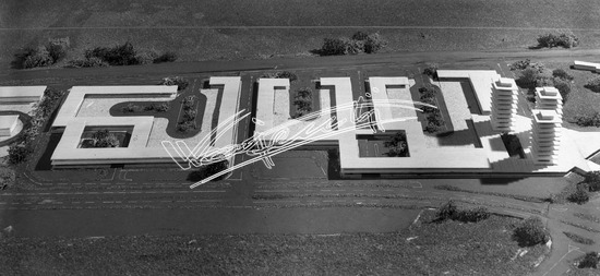 Fiera di Vicenza 1969: Immobiliare Ente Fiera. Pellicola - negativo bianco e nero fto mm 130X180