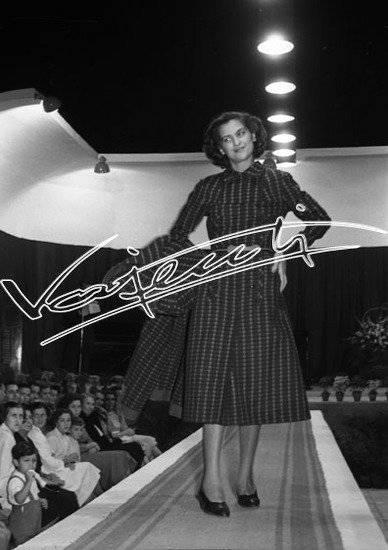 Fiera Campionaria di Vicenza 1949: Moda. Pellicola - negativo bianco e nero f.to mm 24X36