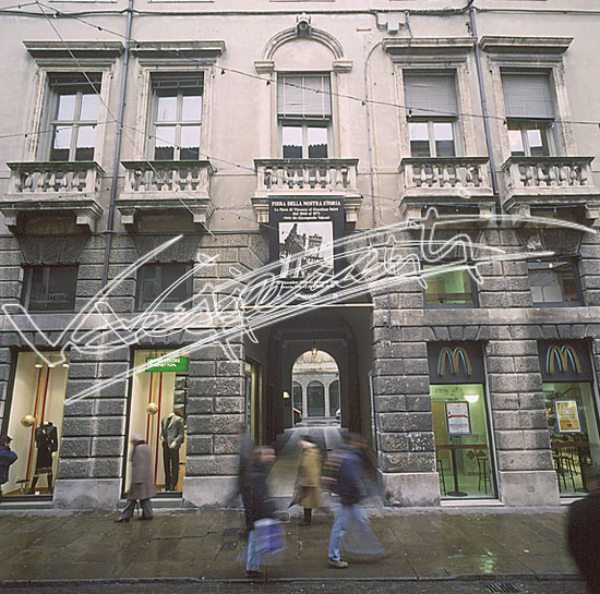 Vajenti - La storia. File digitale