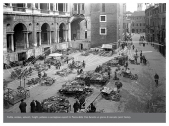 Piazza delle Erbe Piazza delle Erbe