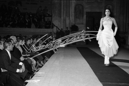 Fiera Campionaria di Vicenza 1949: Alta Moda al Teatro Olimpico. Pellicola - negativo bianco e nero f.to mm 24X36