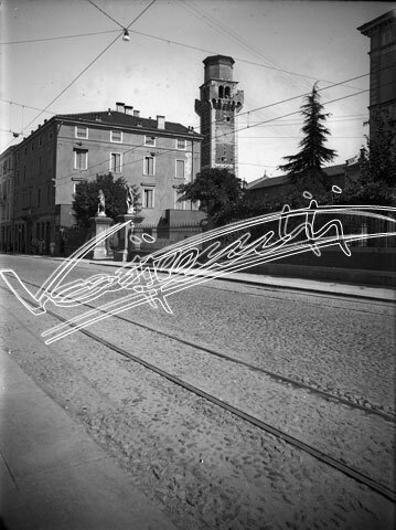 Corso Santi Felice e Fortunato. lastra di vetro - negativo bianco e nero fto mm 130x180