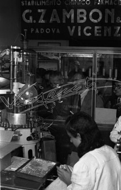 Fiera Campionaria di Vicenza 1946 Stand Farmaceutica Zambon