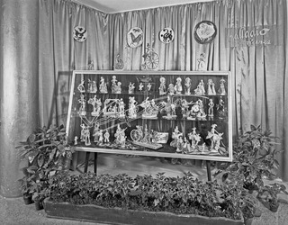 Fiera Campionaria di Vicenza 1952 Stand Ceramiche Palladio