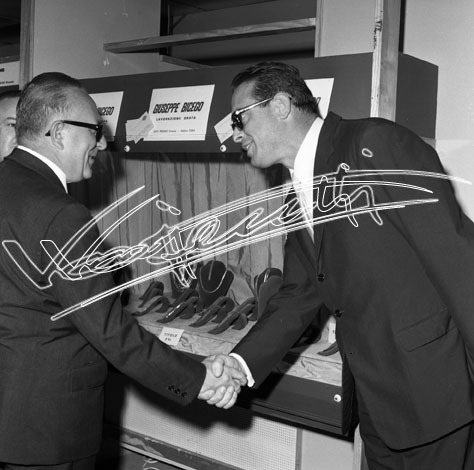 Fiera di Vicenza 1969 : Mostra dell`Oreficeria: Inaugurazione. Pellicola - negativo bianco e nero fto mm 60x60