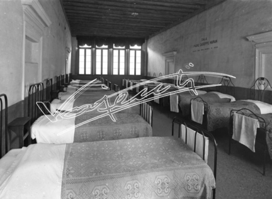 Dormitori economici di San Faustino. lastra di vetro - negativo bianco e nero fto mm 180x240