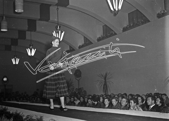 Fiera Campionaria di Vicenza 1952: Moda. lastra di vetro - negativo bianco e nero fto mm 90x120