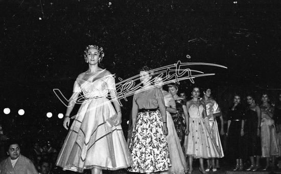 Fiera Campionaria di Vicenza 1955. Pellicola - negativo bianco e nero f.to mm 24X36