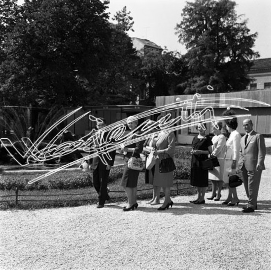 Fiera Campionaria di Vicenza 1963: Ospiti. Pellicola - negativo bianco e nero fto mm 60x60