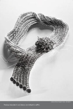 Il Valore della Mano Cento anni di evoluzione dell Artigianato Orafo Il Valore della Mano Cento anni di evoluzione dell Artigianato Orafo