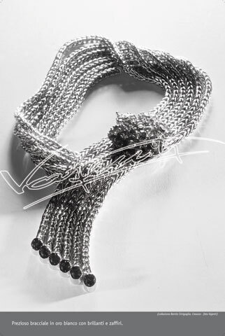 Il Valore della Mano : Cento anni di evoluzione dell`Artigianato Orafo. Pellicola - negativo colori f.to mm 90X120