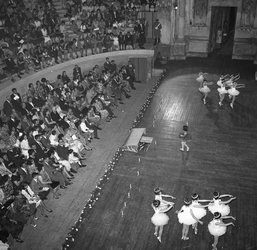Scuola di danza Vanna Busolini Scuola di danza Vanna Busolini