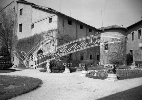 Palazzo del Territorio. pellicola - negativo bianco e nero fto mm 90x120