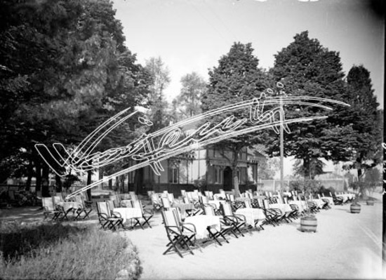 Châlet Piccioli. lastra di vetro - negativo bianco e nero fto mm 130x180