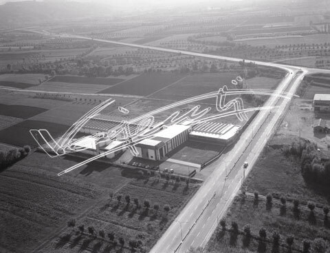 Filanda Bocchese : lavorazione della seta. pellicola - negativo bianco e nero fto mm 100x120