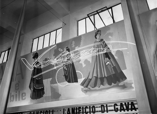 Fiera Campionaria di Vicenza 1950 : Padiglione della lana. lastra di vetro - negativo bianco e nero fto mm 180x240