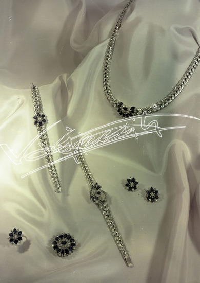 Fiera di Vicenza 1967 : Mostra dell`Oreficeria: Stand F.lli Veronese. Pellicola - negativo colore f.to mm 130X180