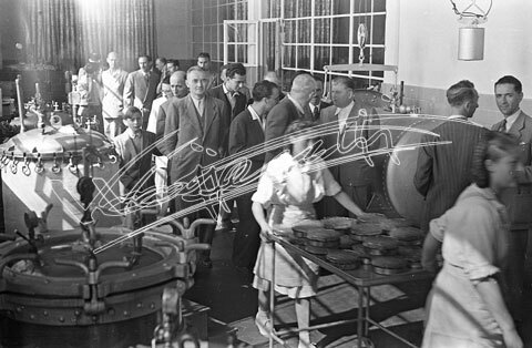 Fiera Campionaria di Vicenza 1946 : Farmaceutica Zambon. pellicola - negativo bianco e nero fto mm 24X36